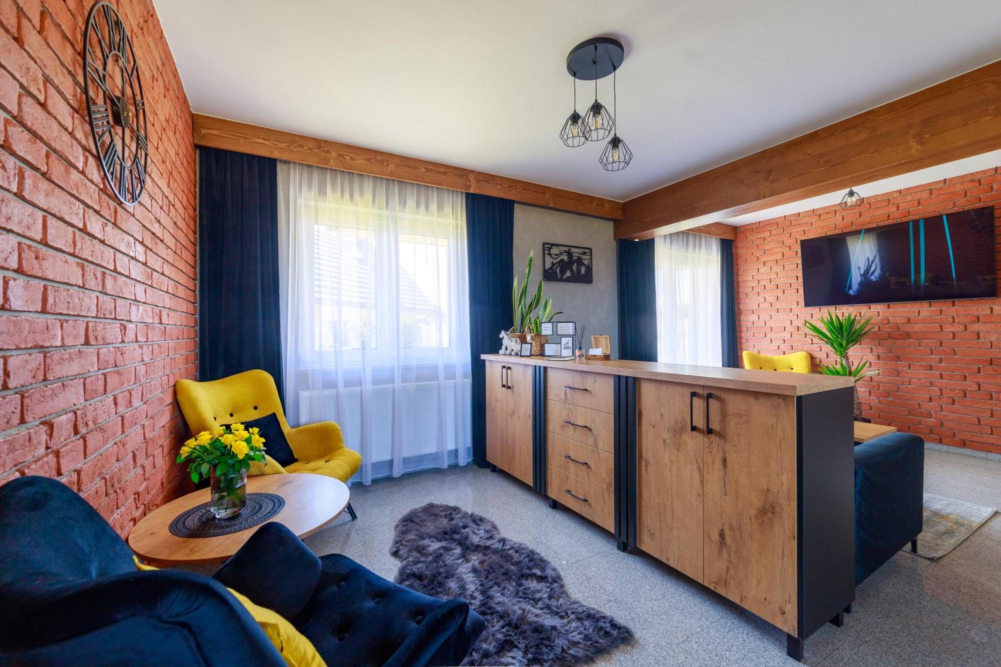 Wolfpack Guest House เบียลกาตัทร์ชันสกา ภายนอก รูปภาพ