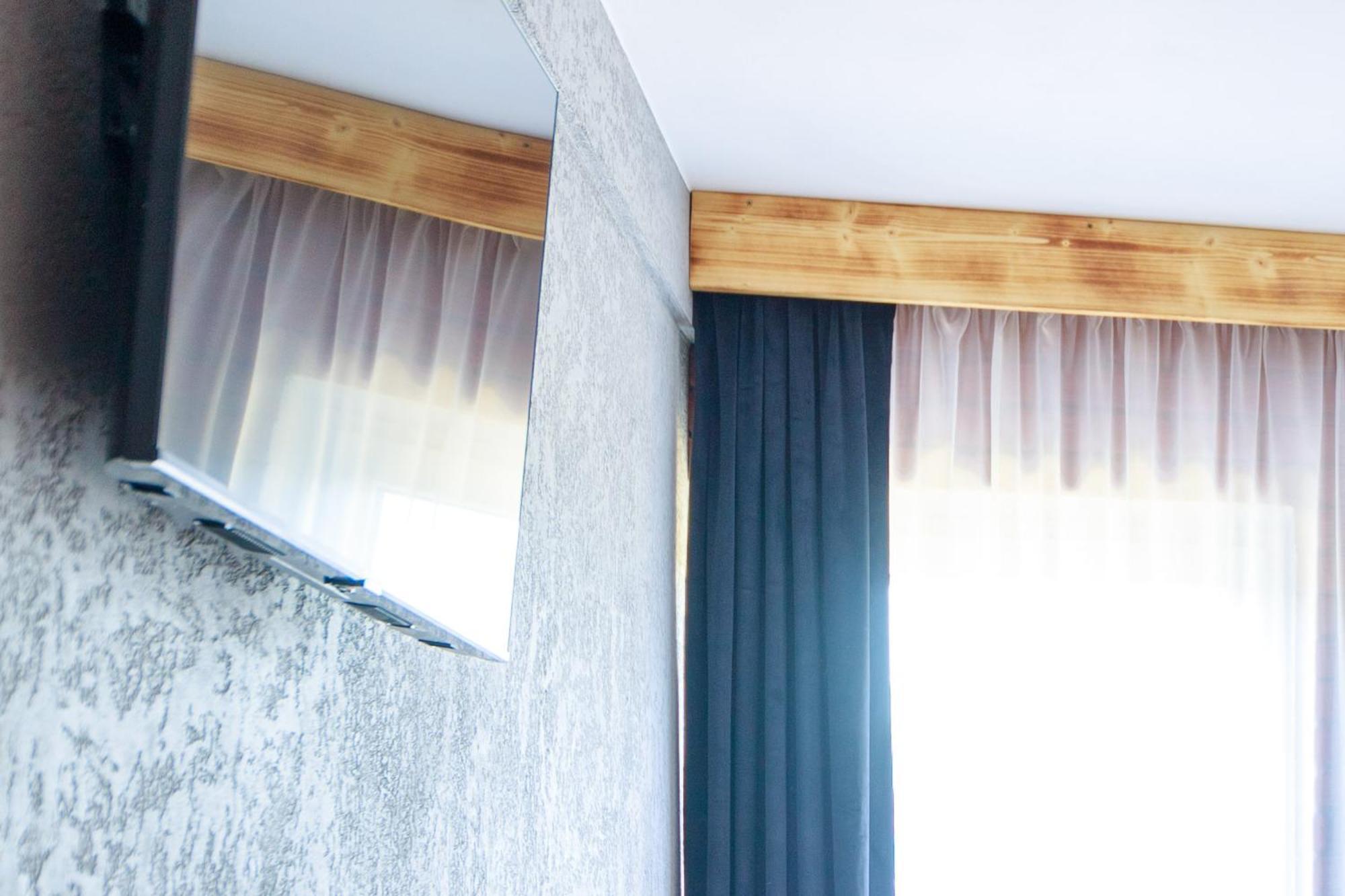 Wolfpack Guest House เบียลกาตัทร์ชันสกา ภายนอก รูปภาพ