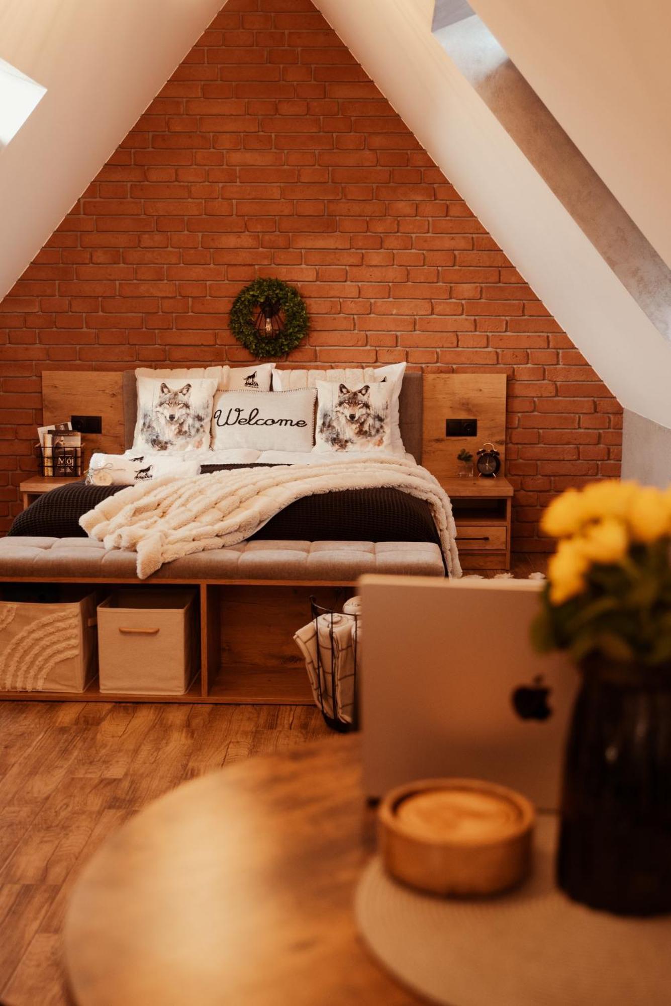 Wolfpack Guest House เบียลกาตัทร์ชันสกา ภายนอก รูปภาพ